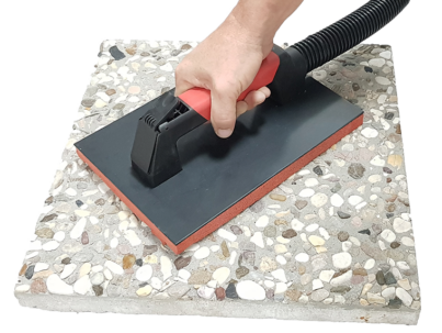 vakuumheber-mit-hand-und-steinplatte